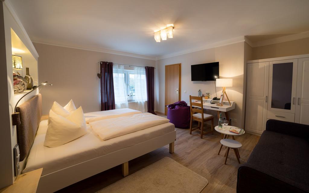 Landhotel Rosenschaenke Kreischa Room photo